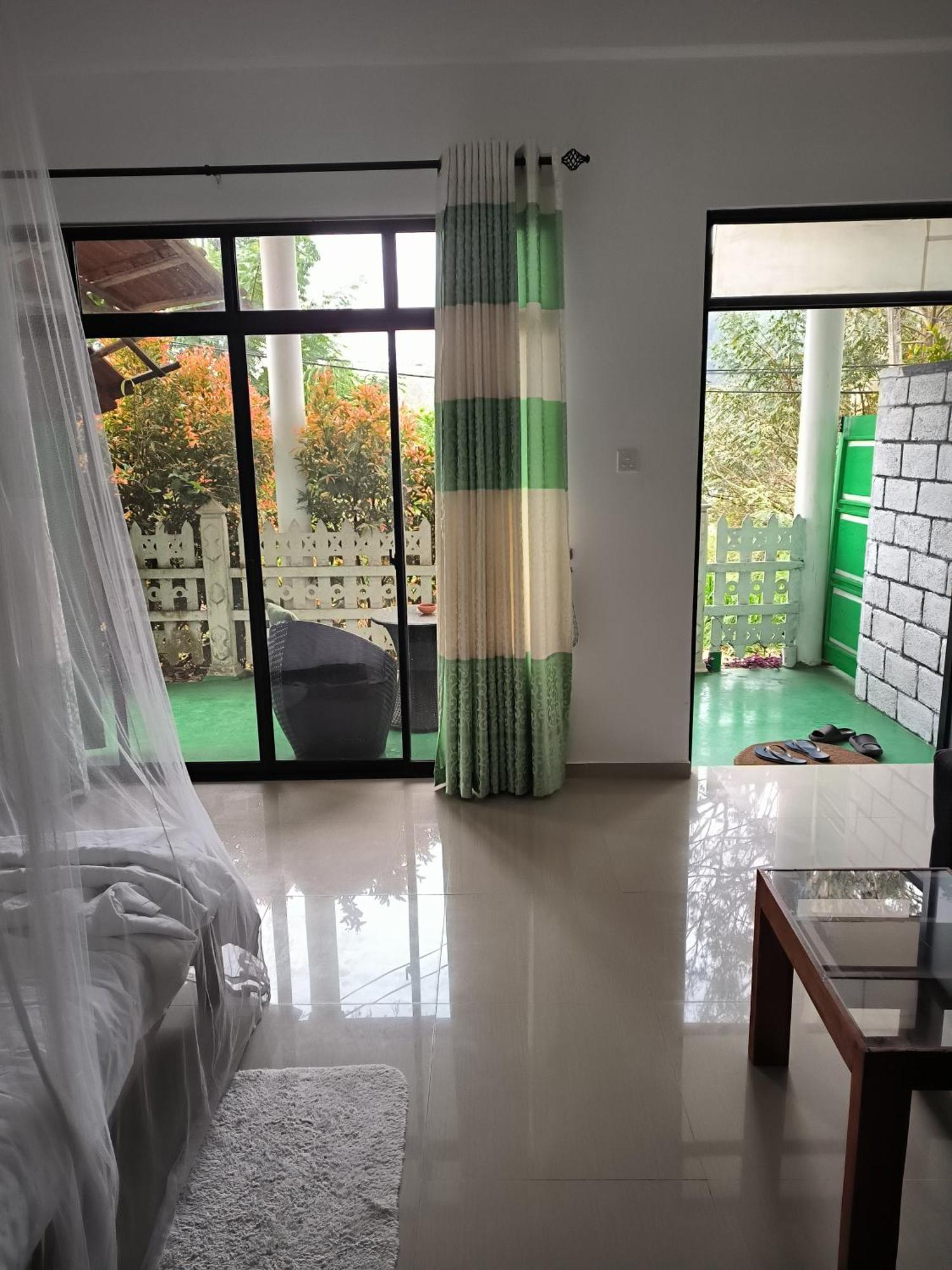 Slon White Elephant Ella Ngoại thất bức ảnh