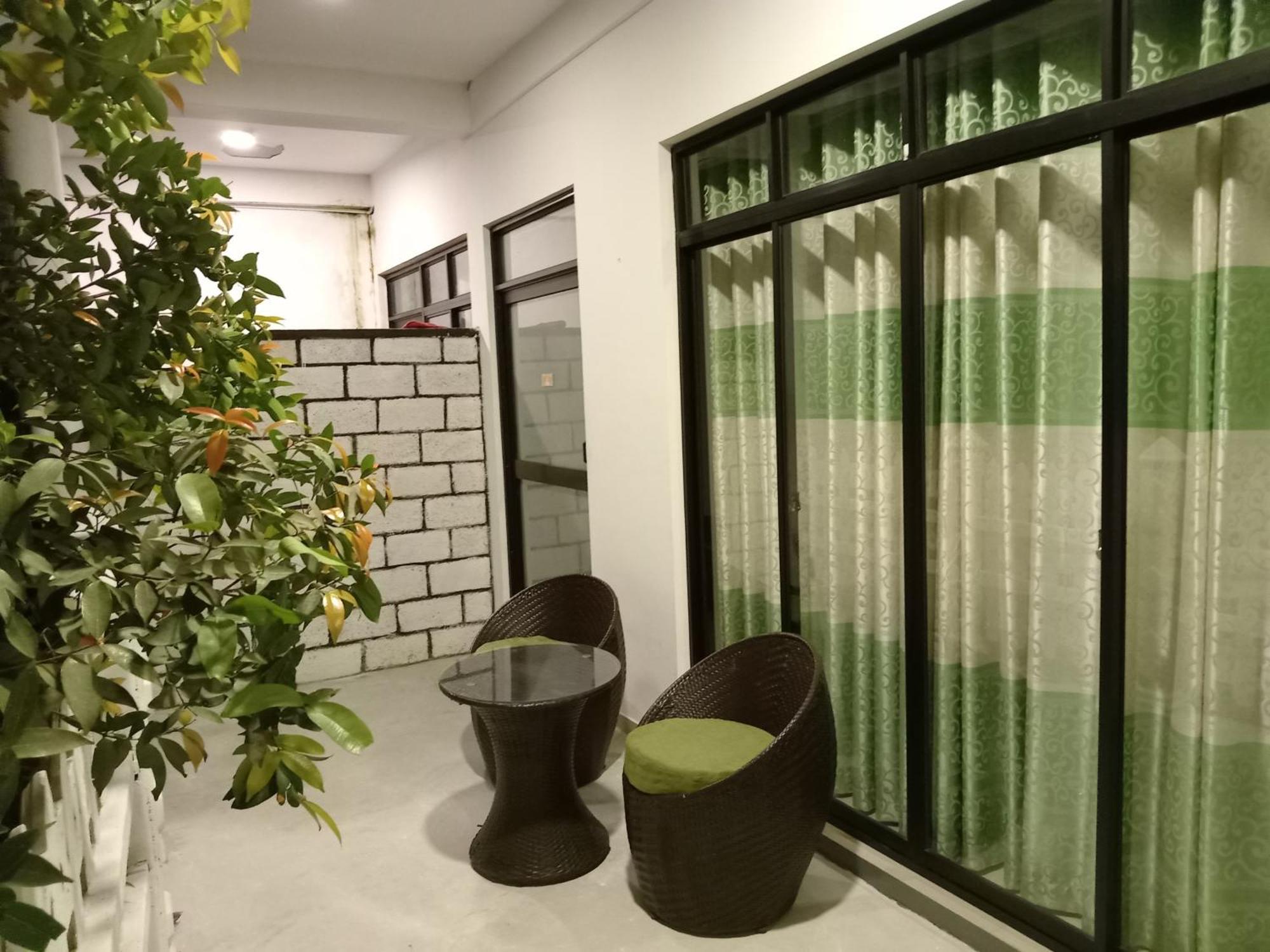 Slon White Elephant Ella Ngoại thất bức ảnh